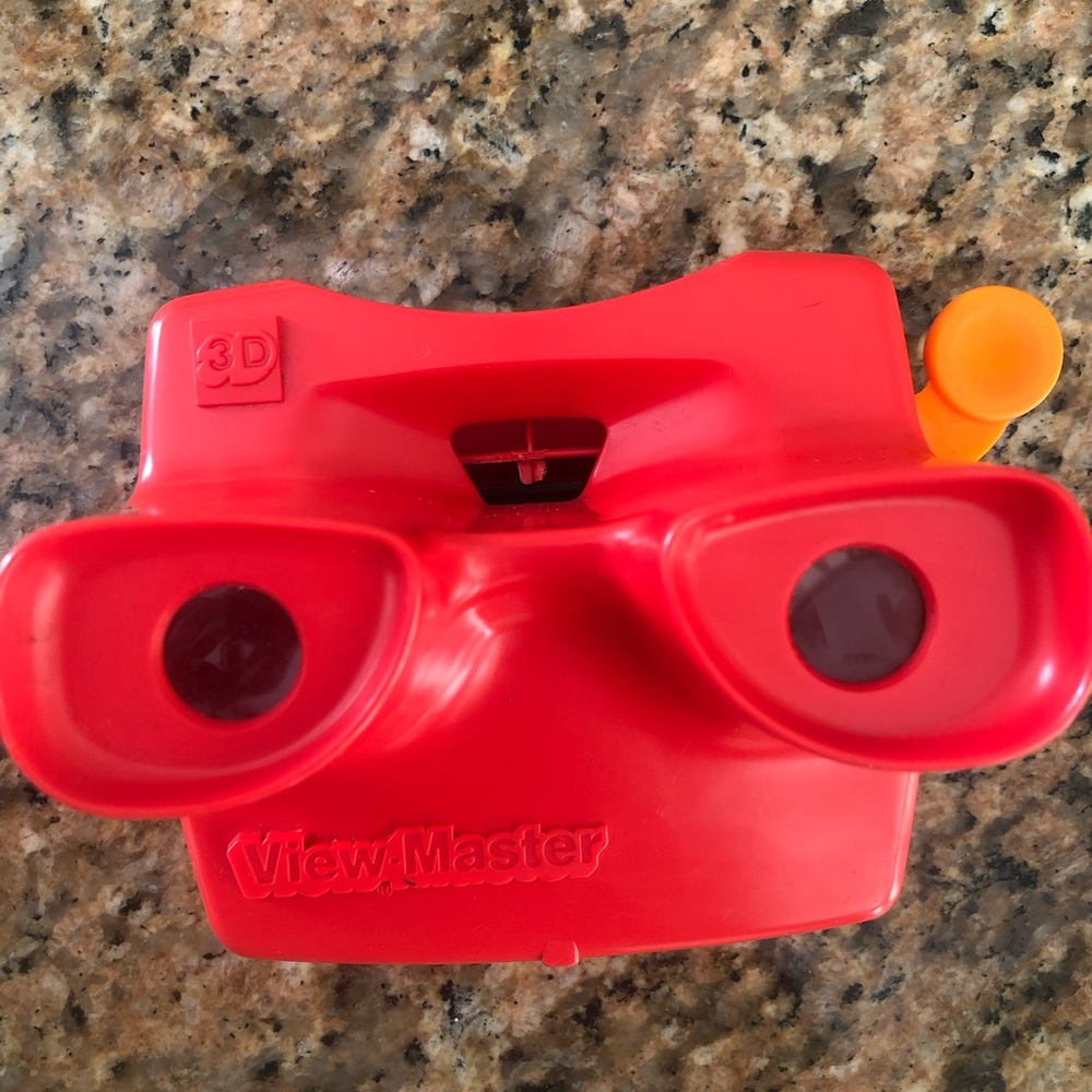 Red View-Master 3D Viewer - Picture 4 of 5